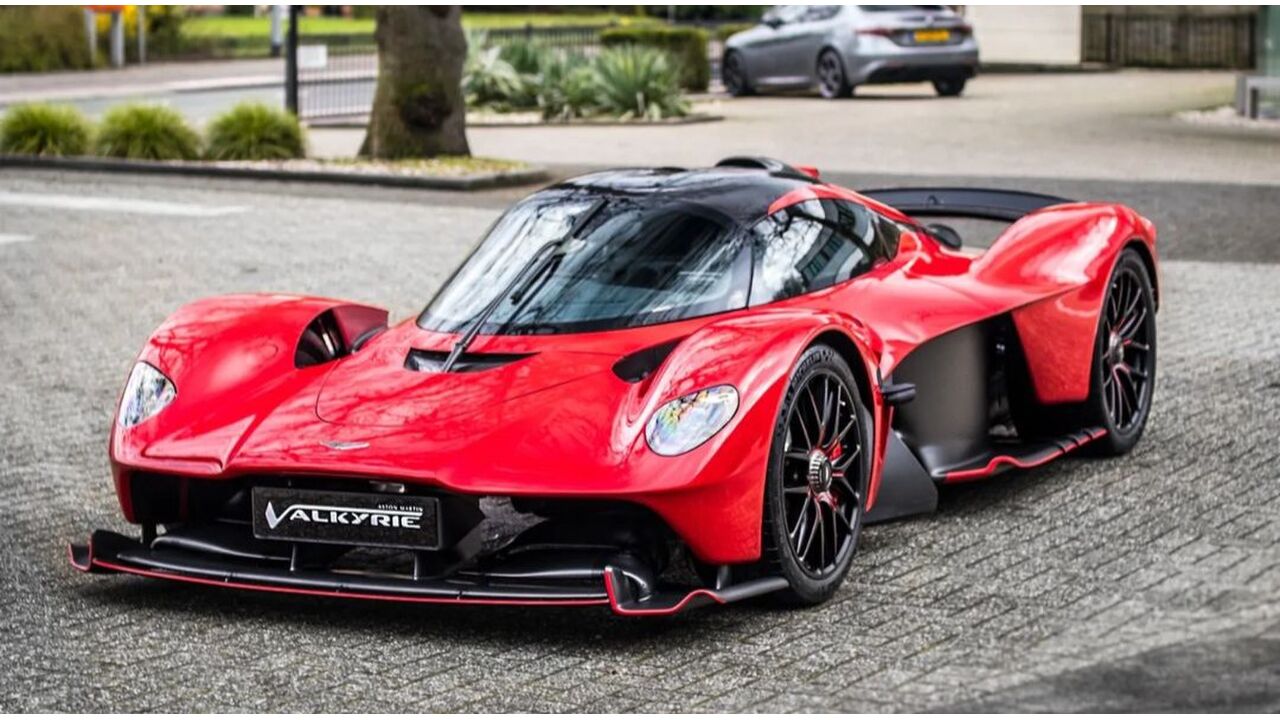 aston martin valkyrie