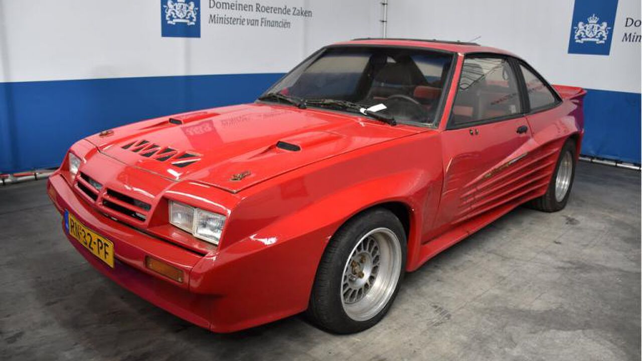 Opel Manta overheid