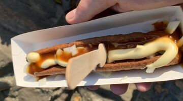 frikandel speciaal buitenland