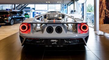 Ford GT
