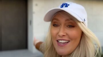 supercar blondie villa