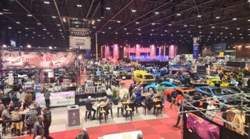 Uitzicht over een van de grote expositiehallen van InterClassics Maastricht