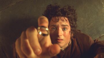 Frodo met de ring.