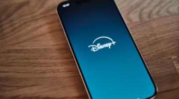 Disney+ op een telefoon