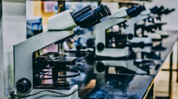 Microscope in en lab