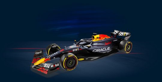 Max Verstappen nieuwe F1 auto