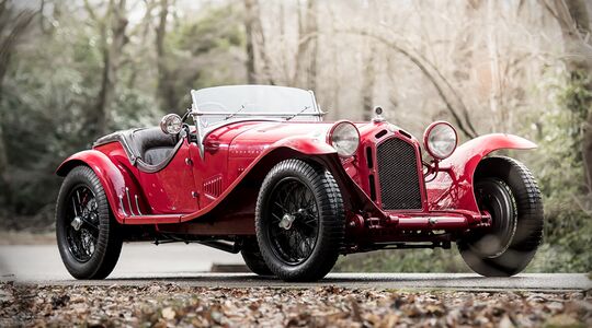 Illustratie voor: Aanschouw deze prachtige klassieke sportwagen, een Alfa Romeo Zagato Spider!