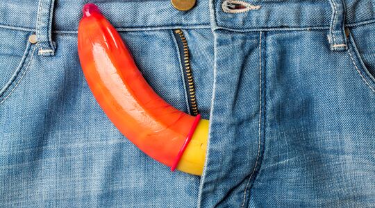 Illustratie voor: Condoom maten worden kleiner zodat iedereen met een gemiddelde penis ze past