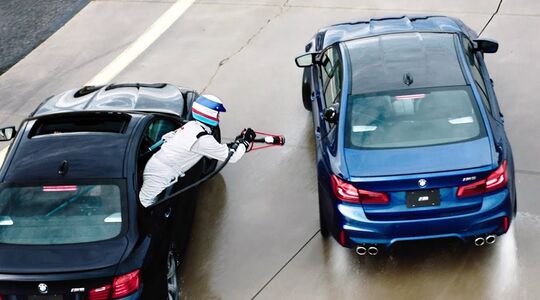 Illustratie voor: BMW verbreekt driftrecord met nieuwe M5 door 374 km/8 uur lang te driften