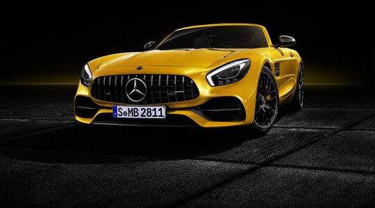 Mercedes AMG GT S Roadster