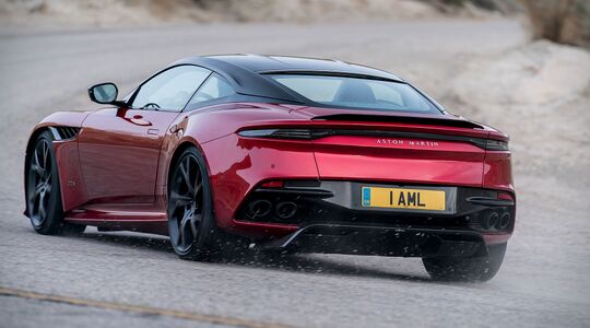 Aston Martin DBS Superleggera