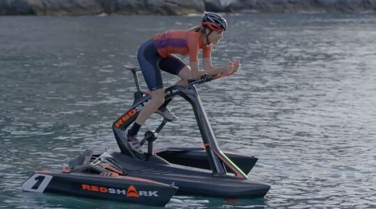 Trimaran Fiets Red Shark