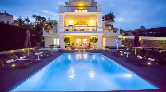 12 persoonsvilla Marbella Gewoonvoorhem 1