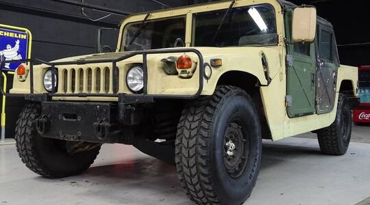 Hummer H1 Gewoonvoorhem