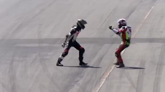 Opstootje tijdens Motorrace Gewoonvoorhem