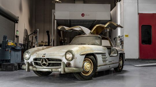 Ultieme schuurvondst zeldzame mercedes Gewoonvoorhem