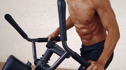 Bow Flex Max Trainer M7