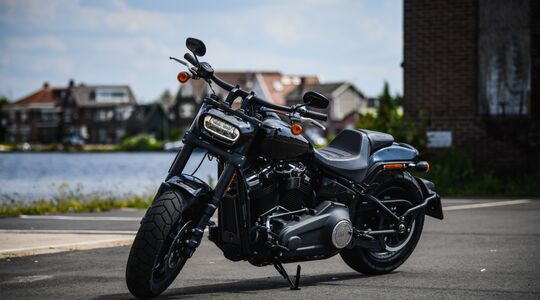 Illustratie voor: De Harley-Davidson Fat Bob: een erg stoere bike!