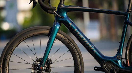 Carbon E-bike Specialized