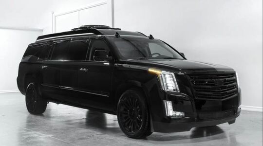 luxe SUV