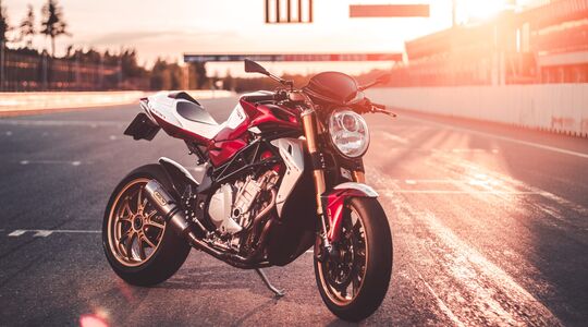 roest verwijderen van je motor