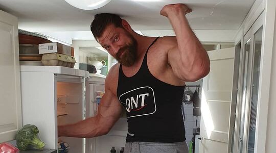 Illustratie voor: Maak kennis met Olivier Richters, The Dutch Giant