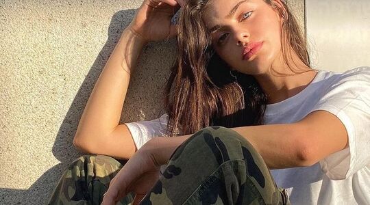 Yael Shelbia mooiste gezicht