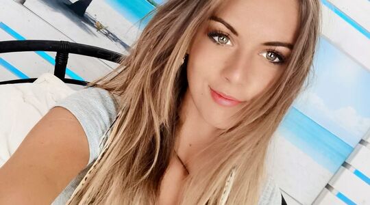 Fabrizio aan het daten met Lisa Moerman