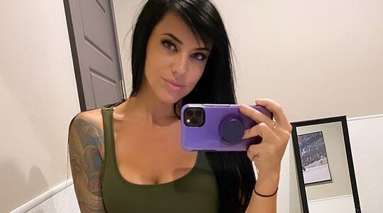 alex zedra call of duty personage