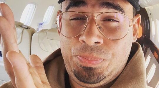 de nieuwe auto van Afrojack