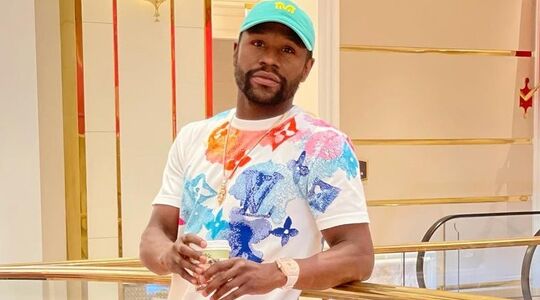 floyd mayweather vs logan Paul