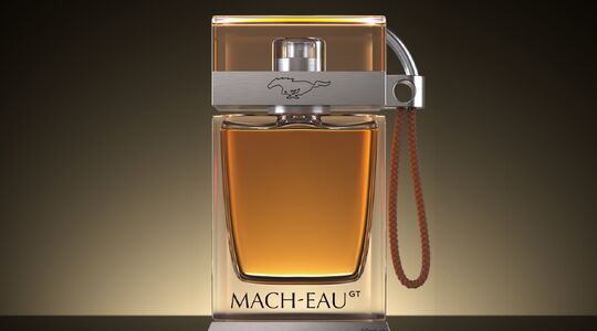 Ford mach-eau parfum met benzinegeur