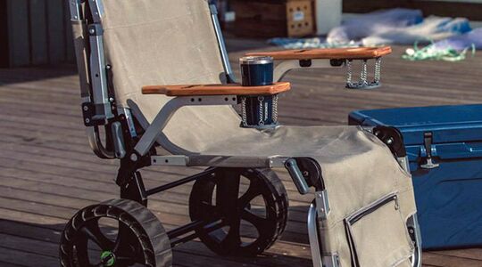 Illustratie voor: Dit is de perfecte stoel voor op ieder festival