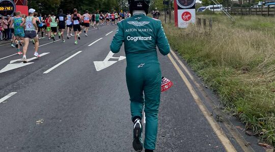 racepak van Lance Stroll