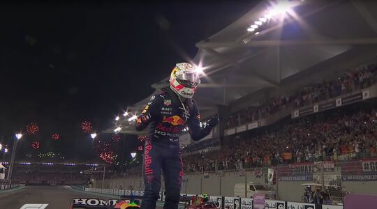 Max Verstappen uitgereikt uitreiking