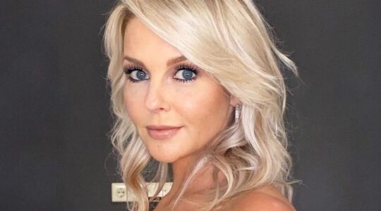 uit de kleren BN'ers