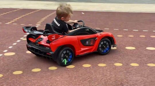 McLaren speelgoedwagen senna ride-on