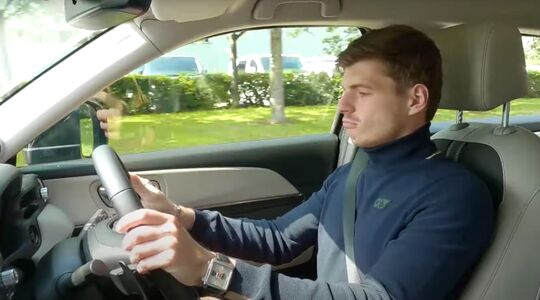 auto Aston Martin DBS Superleggera Max Verstappen