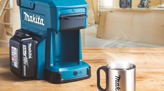 Makita koffiezetapparaat d