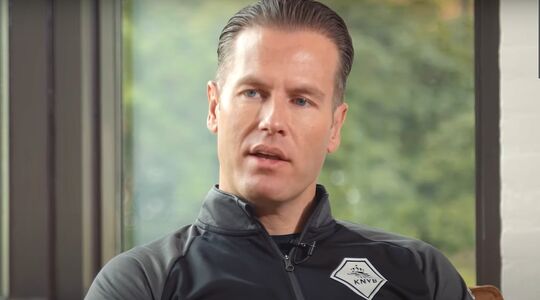 salaris van Danny Makkelie