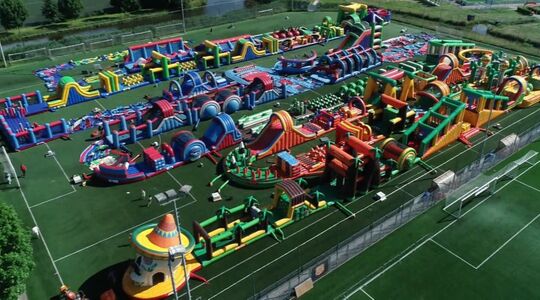 grootste opblaasbare stormbaan ter wereld