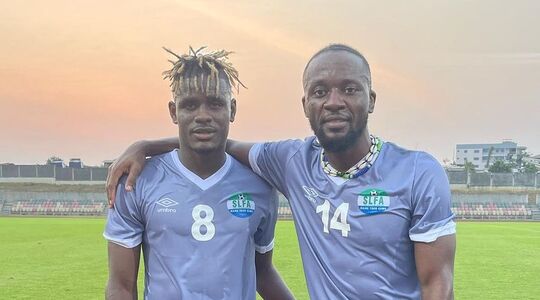 voetballer mist eigen huwelijk