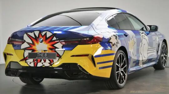 M850i xDrive Jeff Koons