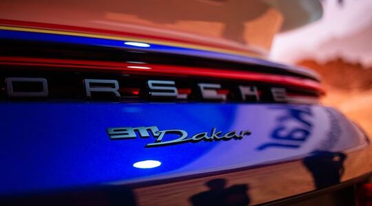 Porsche 911 Dakar