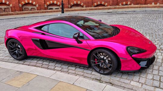 roze mclaren