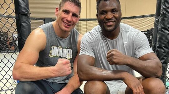 Francis Ngannou Glory Rico verhoeven
