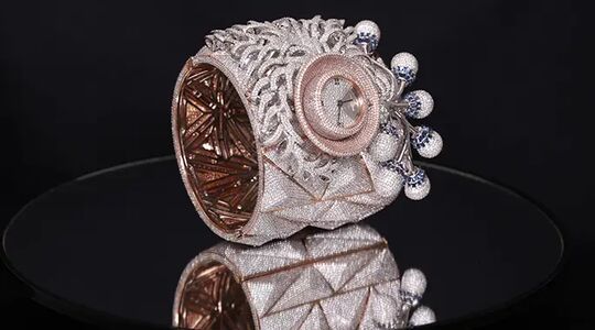 horloge meeste diamanten ter wereld