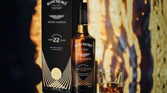 bowmore aston martin whisky