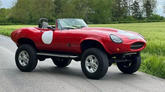 Jaguar E-Type 4x4 Monster