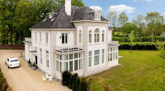 funda villa warnsveld